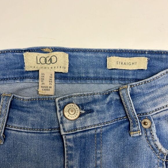 LOGO by Lori Goldstein Patchwork Blue Straight Leg 5 Distressed Jeans- Size 6 - Picture 9 of 15
